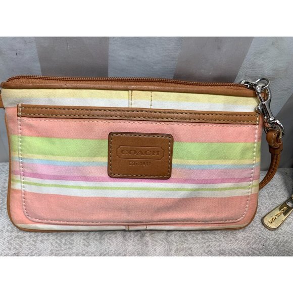 SOLD Michael Kors Coach & Other Small Women's Coin - Picture 2 of 16